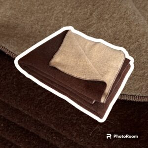 Pătură din lână merinos 70%, model Chocolat, 150x200cm, 1800 g, față dublă - culoare maro deschis/maro inchis 223001