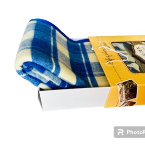 Pătură lână merinos românească, model Elena, 140x200cm, 707 gr/mp, maro - albastru+bej natur, cutie premium